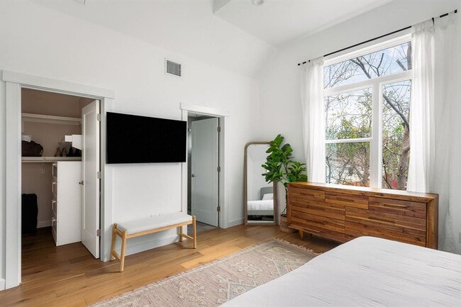 Building Photo - 4602 Alf Ave