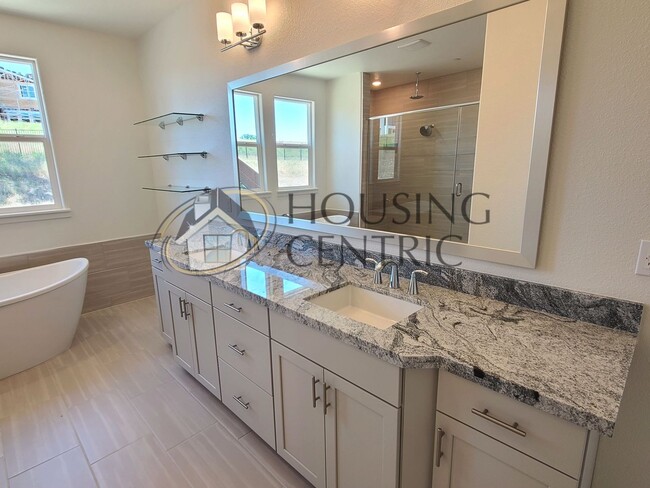 Building Photo - Luxurious Newer Construction Rental Home I...