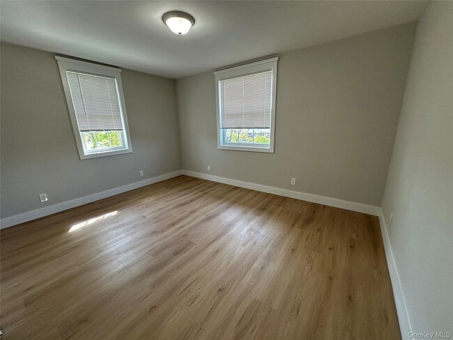 Building Photo - 1109 Pulaski Rd