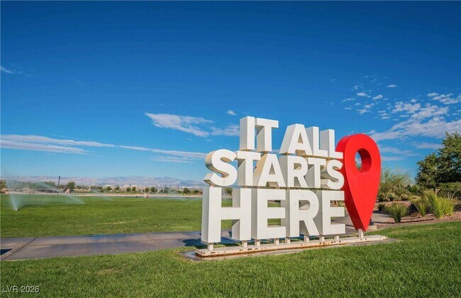 Building Photo - 1115 E Sunset Rd