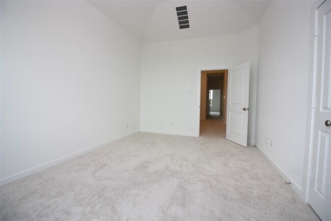 Building Photo - 6527 Scarlet Pond Ln