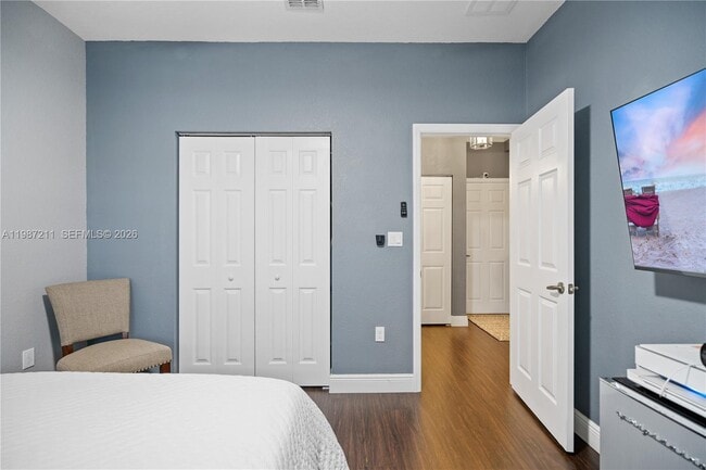 Building Photo - 2559 SW 119th Terrace