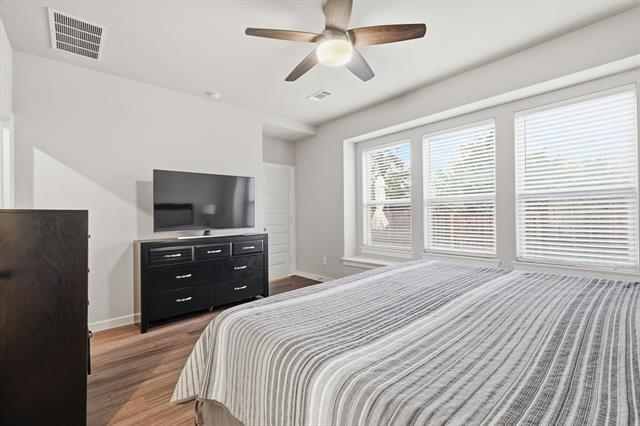 Building Photo - 5582 Yarborough Dr