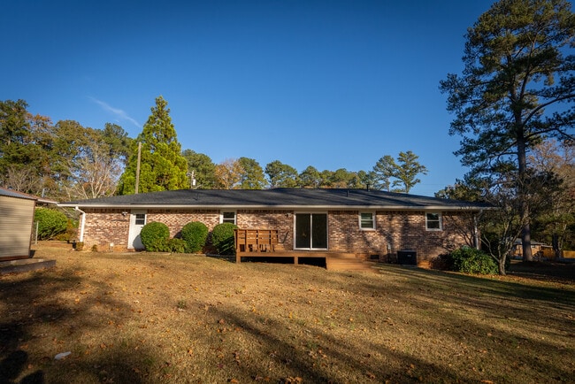 Building Photo - 4698 Garrett Dr SW