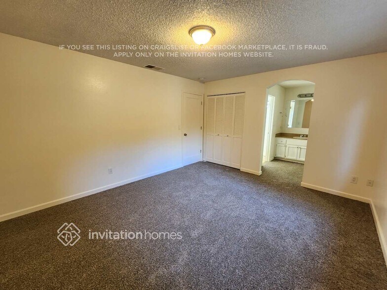 Building Photo - 6568 Pacheco Way