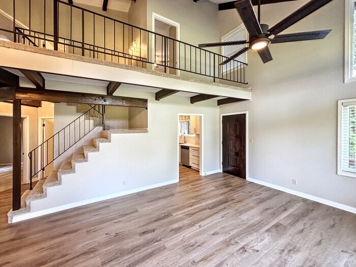 Building Photo - 5709 Vincent Rd