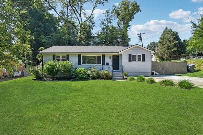 Primary Photo - Charming 3BR House in Charlotte