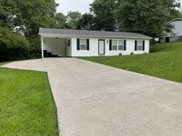 Building Photo - Clean and tidy 3 bedroom/1 bath near Cherokee Park