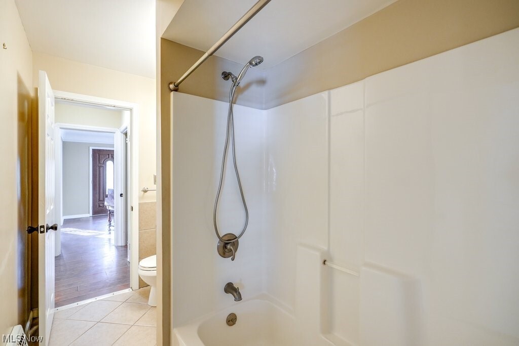Shower - 28008 Sites Rd