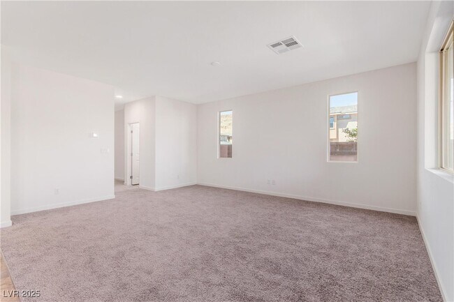 Building Photo - 9692 Jade Rise Ave