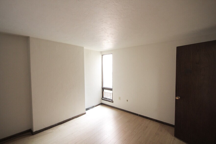 Building Photo - 315 S Trenton Ave