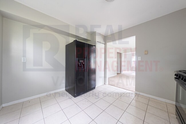 Building Photo - 3060 Charles Carr Pl