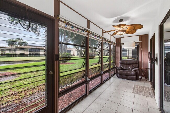 Building Photo - 15496 Lakes of Delray Blvd