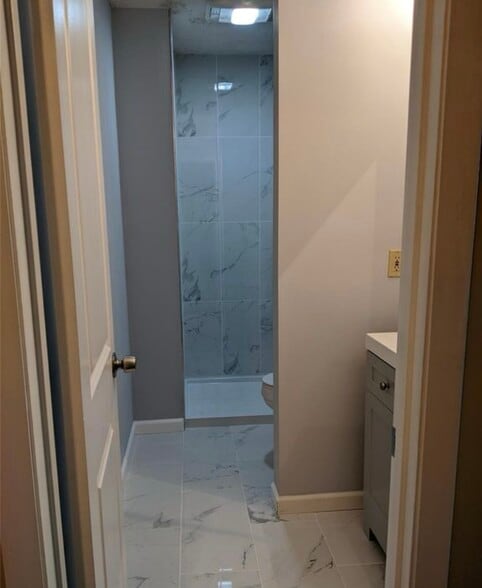 Updated upstairs bathroom - 47 Aurora Dr