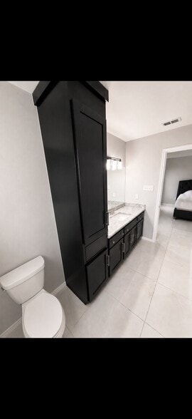 Building Photo - 4225 Gavilan Dr