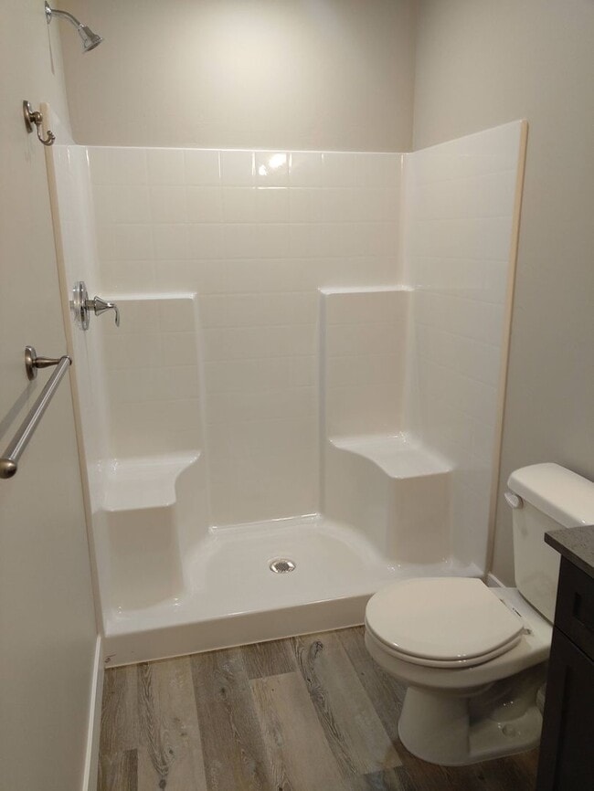 Building Photo - Near New In Cedar Reserves, Move In Specials!