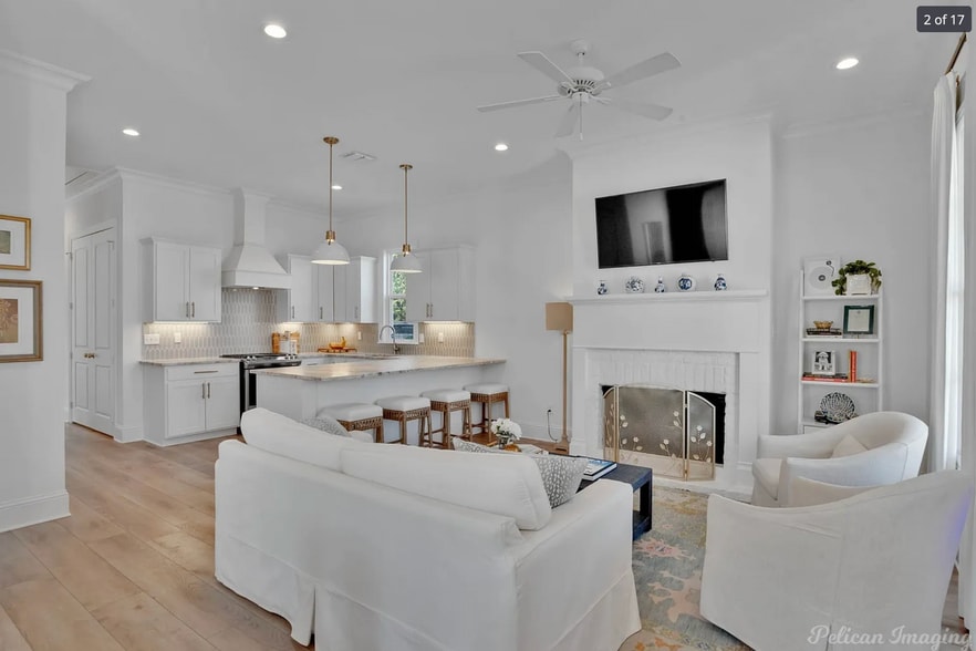 Building Photo - 2061 Woodberry Ave