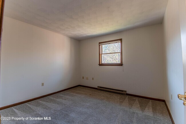 Building Photo - 414-416-416 Melrose Ave