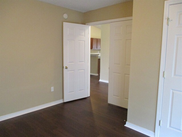 Building Photo - 7319 Bunker Ct