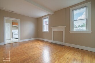 Building Photo - 2487-2491 Summit St.