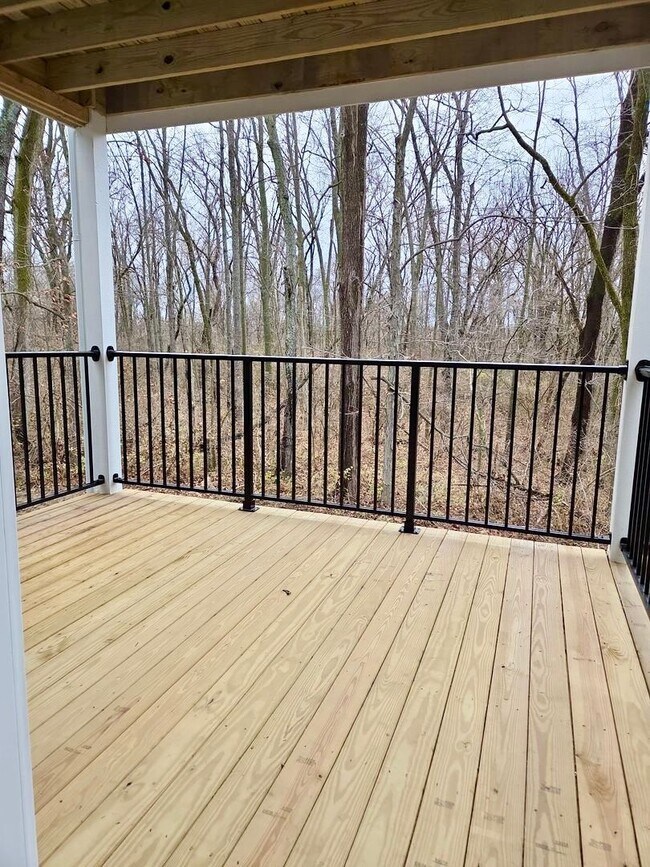 Building Photo - Exquisite brand new condo w/everything! Ground floor, no stairs, attached garage