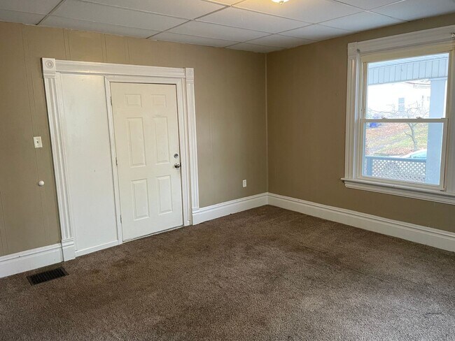 Building Photo - 20 Franklin St