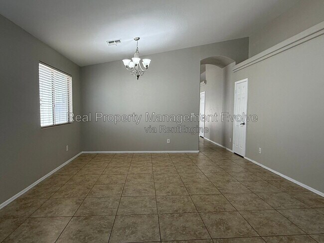 Building Photo - 11728 W Avenida Del Sol