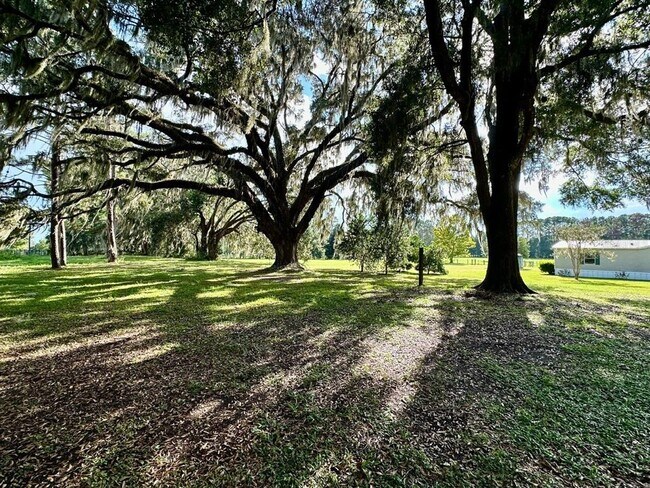 Building Photo - 18027 NW 149th Pl