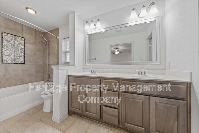 Building Photo - 9683 Shorebird Ln