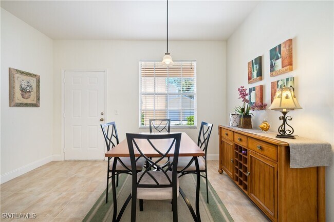 Building Photo - 757 Wiggins Lake Dr