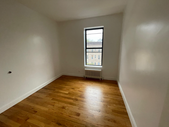 Building Photo - 3021 Avenue D