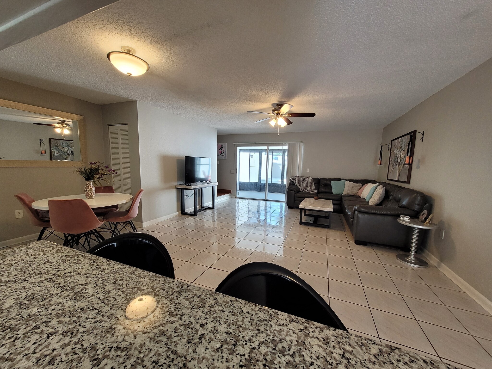 Living Room - 11922 Congressional Dr