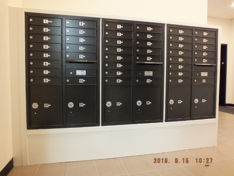 Building Photo - 12544 15th Ave NE