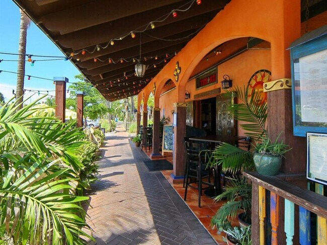 Building Photo - 5400 Ocean Blvd