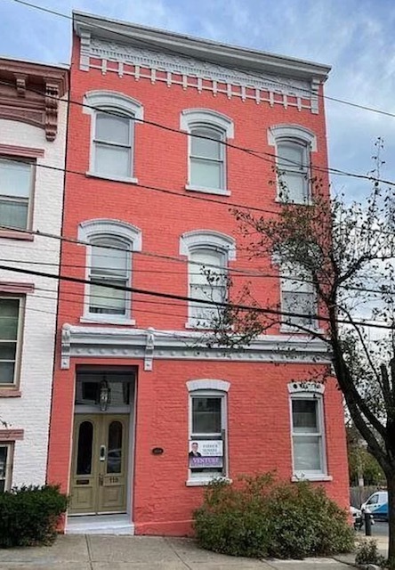 well maintained historic building with great neighbors! - 118 Philip St