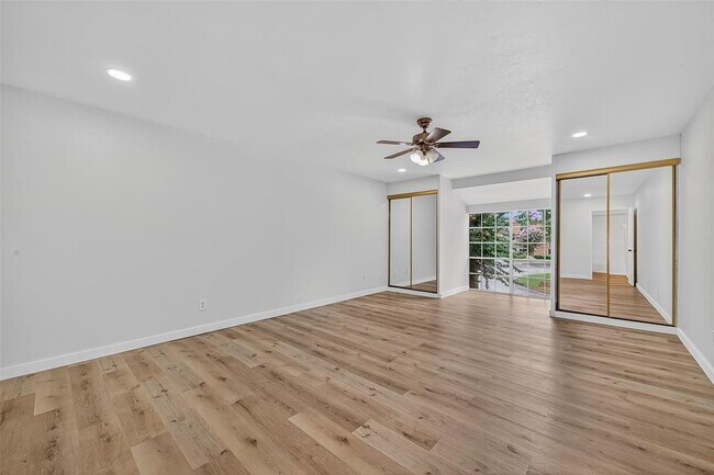 Building Photo - 12633 Memorial Dr