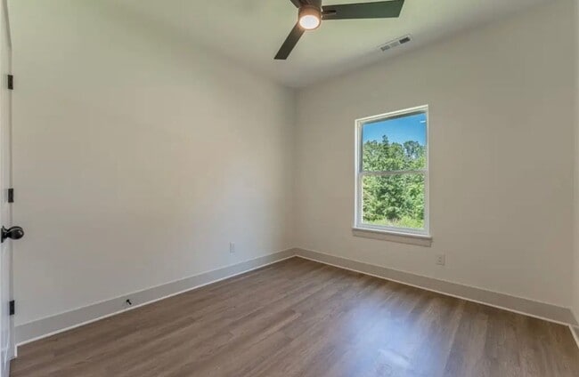 Building Photo - New 4 bedroom in Bella Vista.