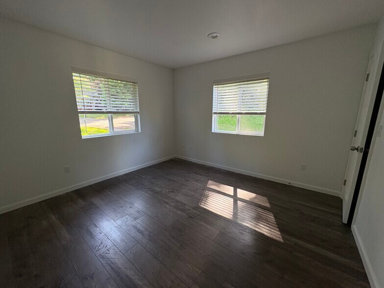 Bedroom 2 - 1816 Scammell Ave NW