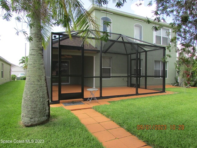 Building Photo - 2710 Bradfordt Dr