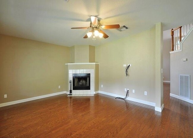 Building Photo - 6150 Jumano Ln