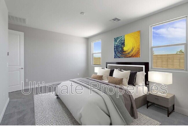 Building Photo - 835 N 110th Ave