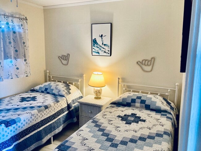 Building Photo - 770 Diplomat Blvd