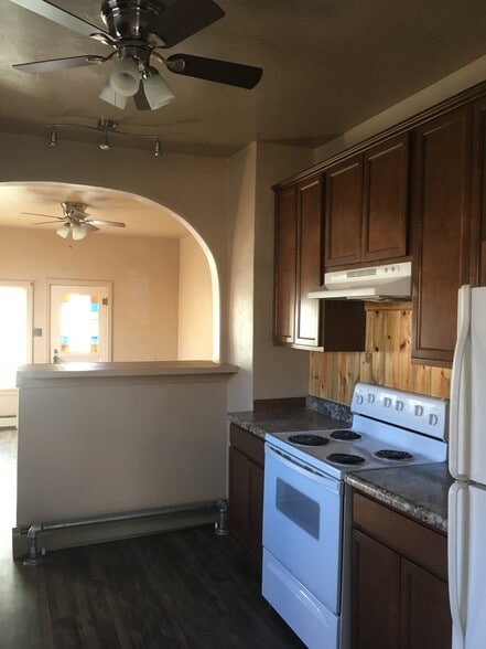 Building Photo - 1350 Texas Ave.