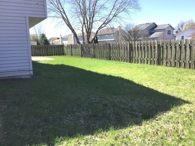 Building Photo - 1509 Green Trails Dr