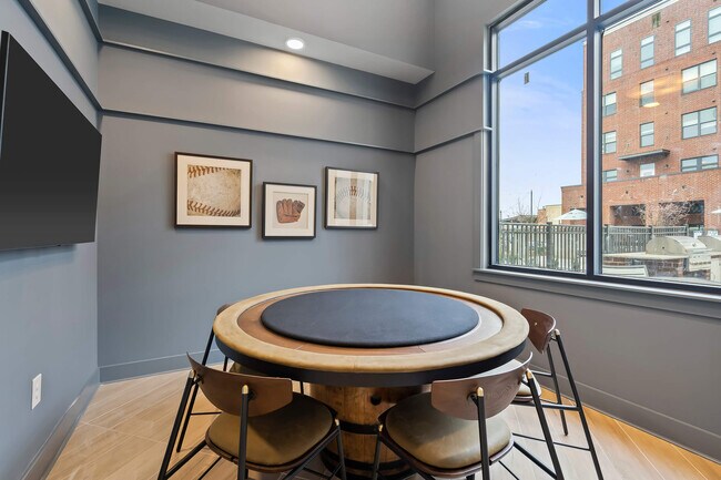 Building Photo - 408 Jackson