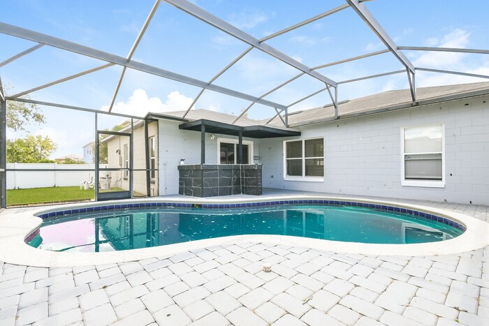 Building Photo - 768 Pelican Ct