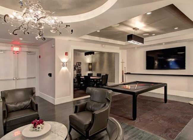 Building Photo - 5720 Carnegie Blvd