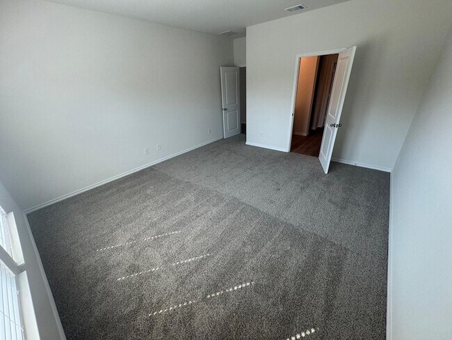 Building Photo - 109 Labein Ave