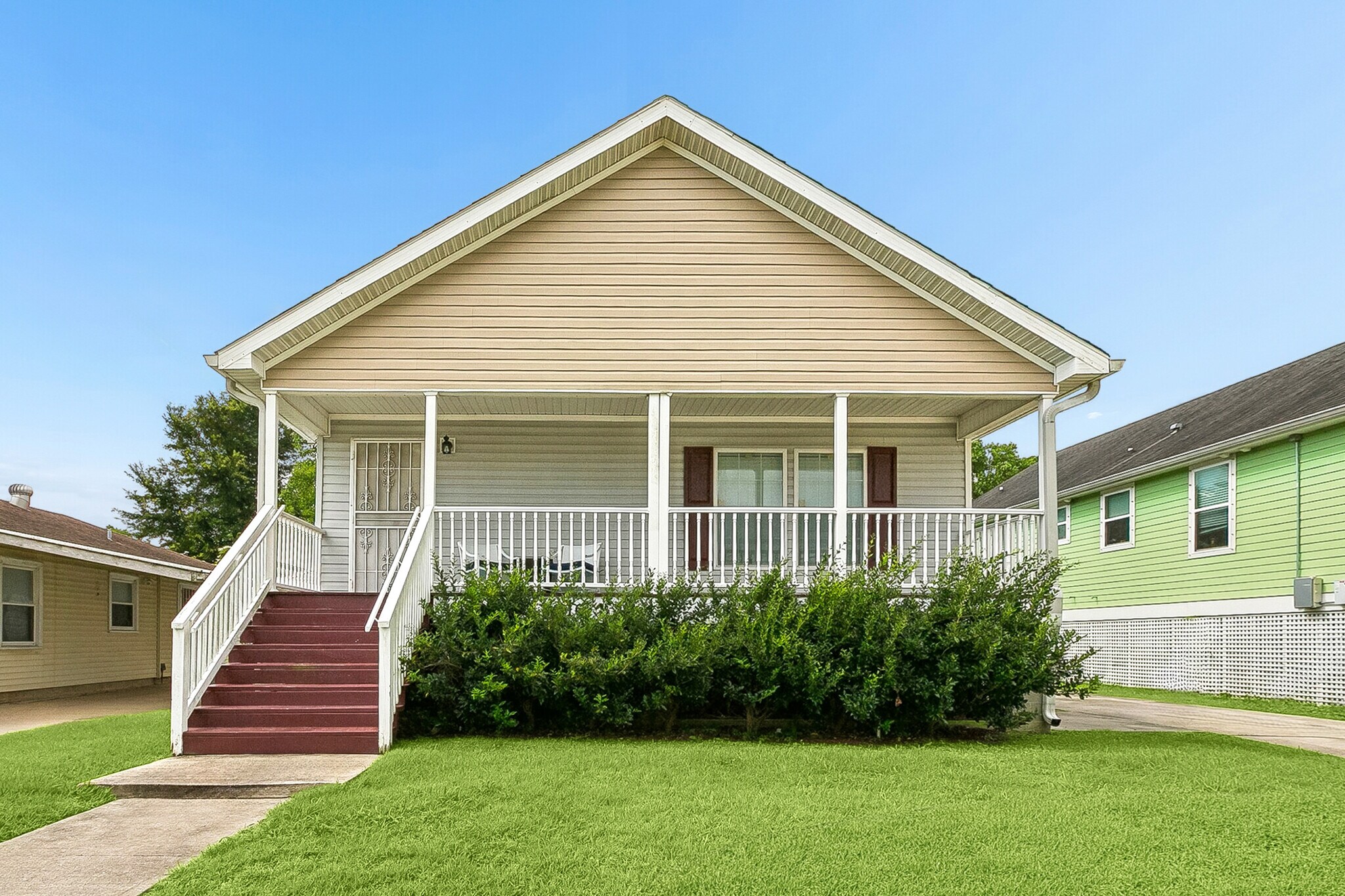 Building Photo - 4416 Dreux Ave