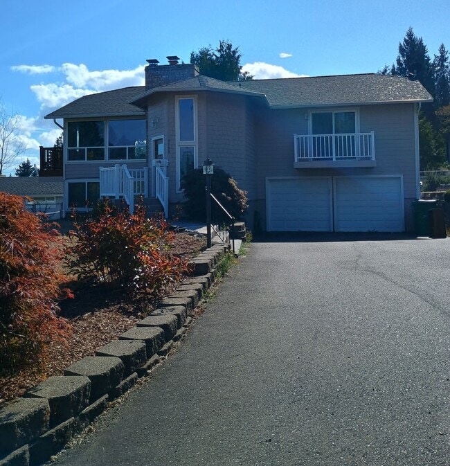 Building Photo - Elegant Home with Captivating Sound Views